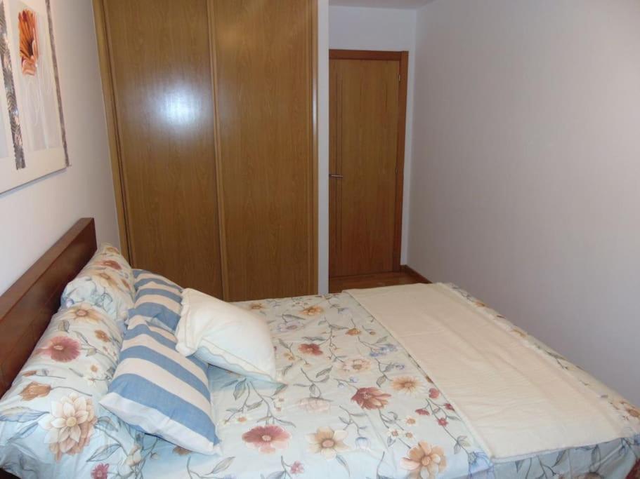 Apartamento Con Jardin Santiago de Compostela Bagian luar foto